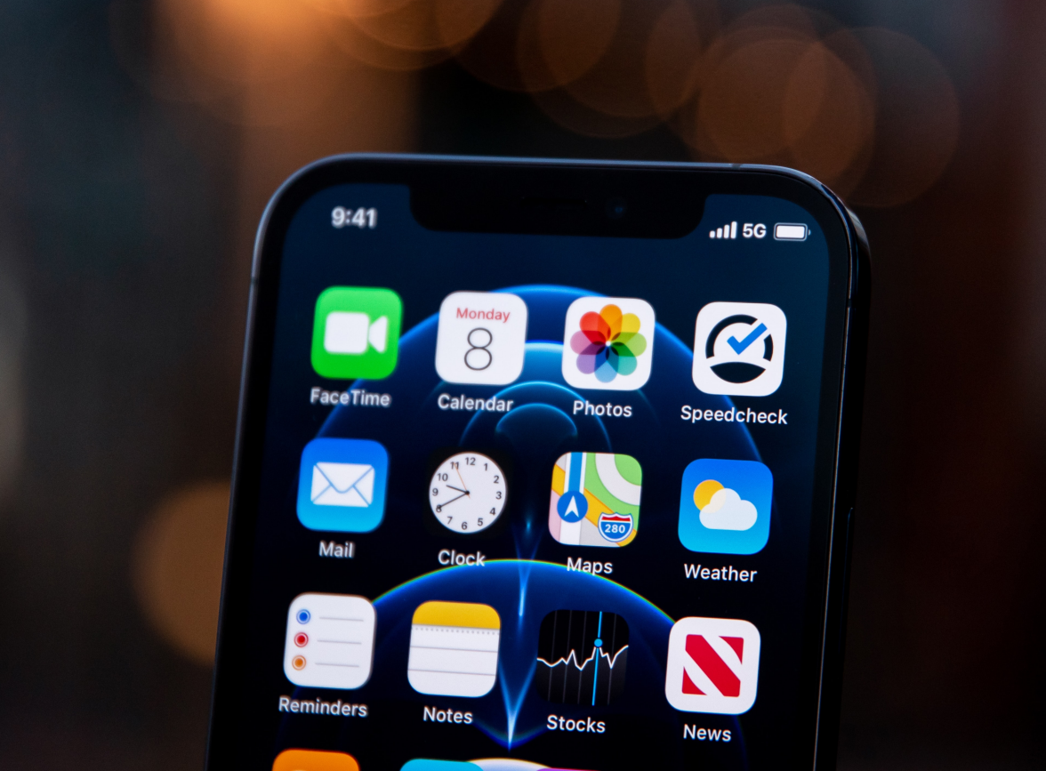 眉县苹果手机维修分享为什么 iPhone 12 在冬季会自动关机 
